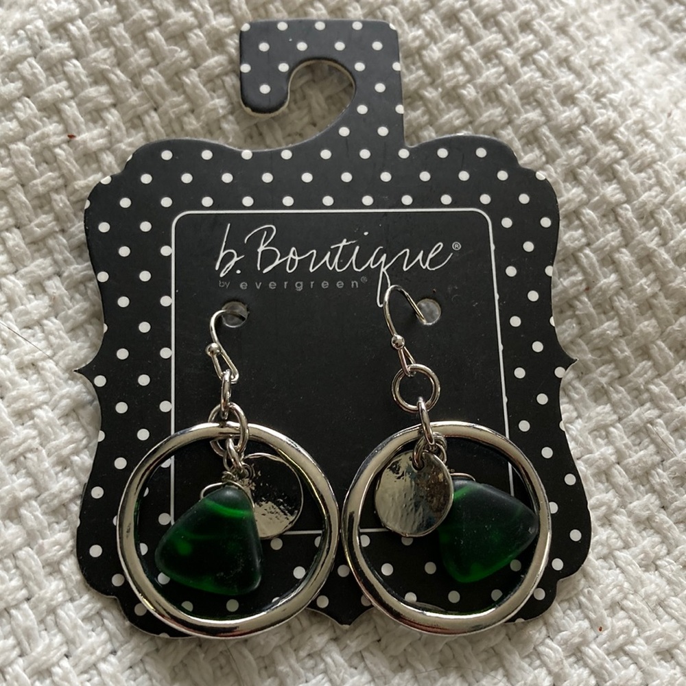 Simple and beautiful earrings